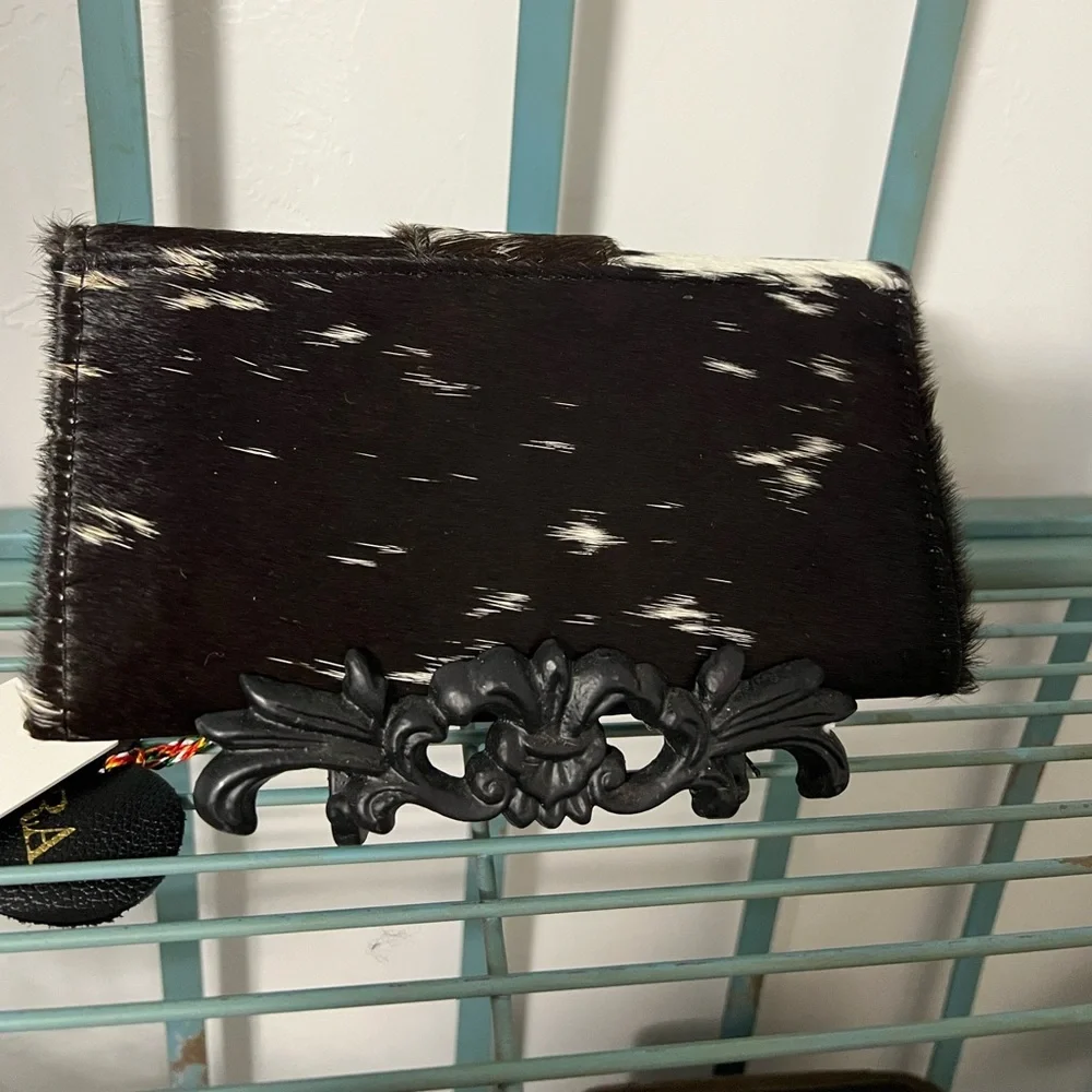 Boho New Western Myra Bag Black White Cowhide Leather Wallet checkbook - Picture 5 of 8